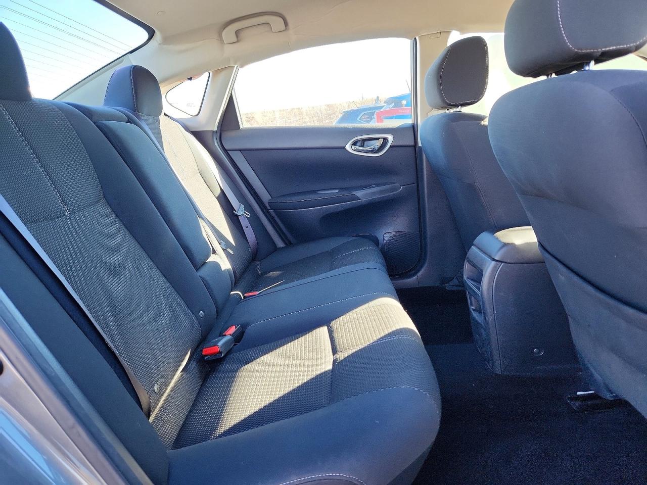 2015 NISSAN SENTRA S photo 10