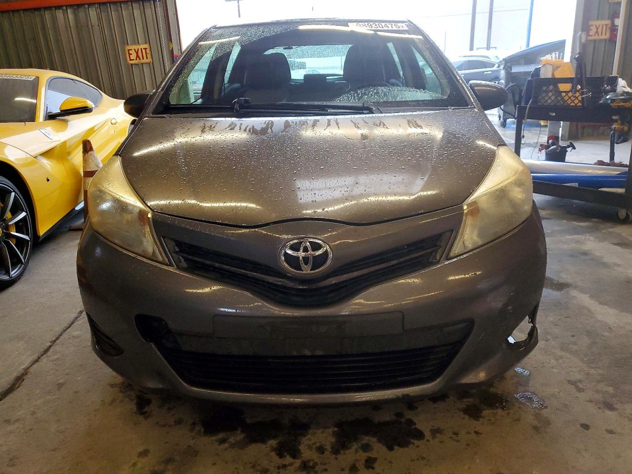 2012 TOYOTA YARIS photo 5