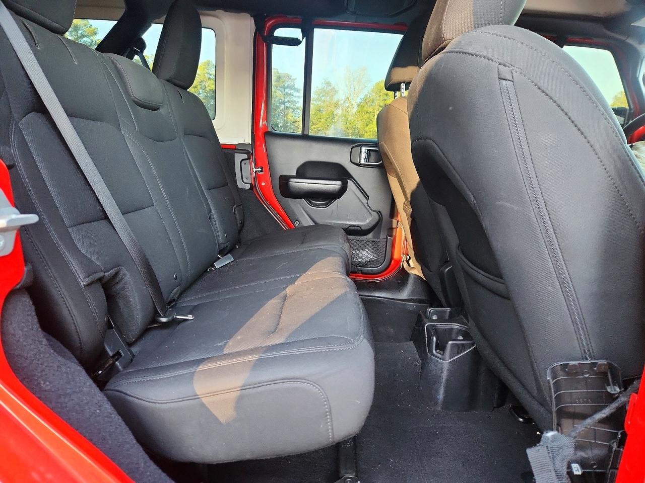 2018 JEEP WRANGLER UNLIMITED SPORT photo 11