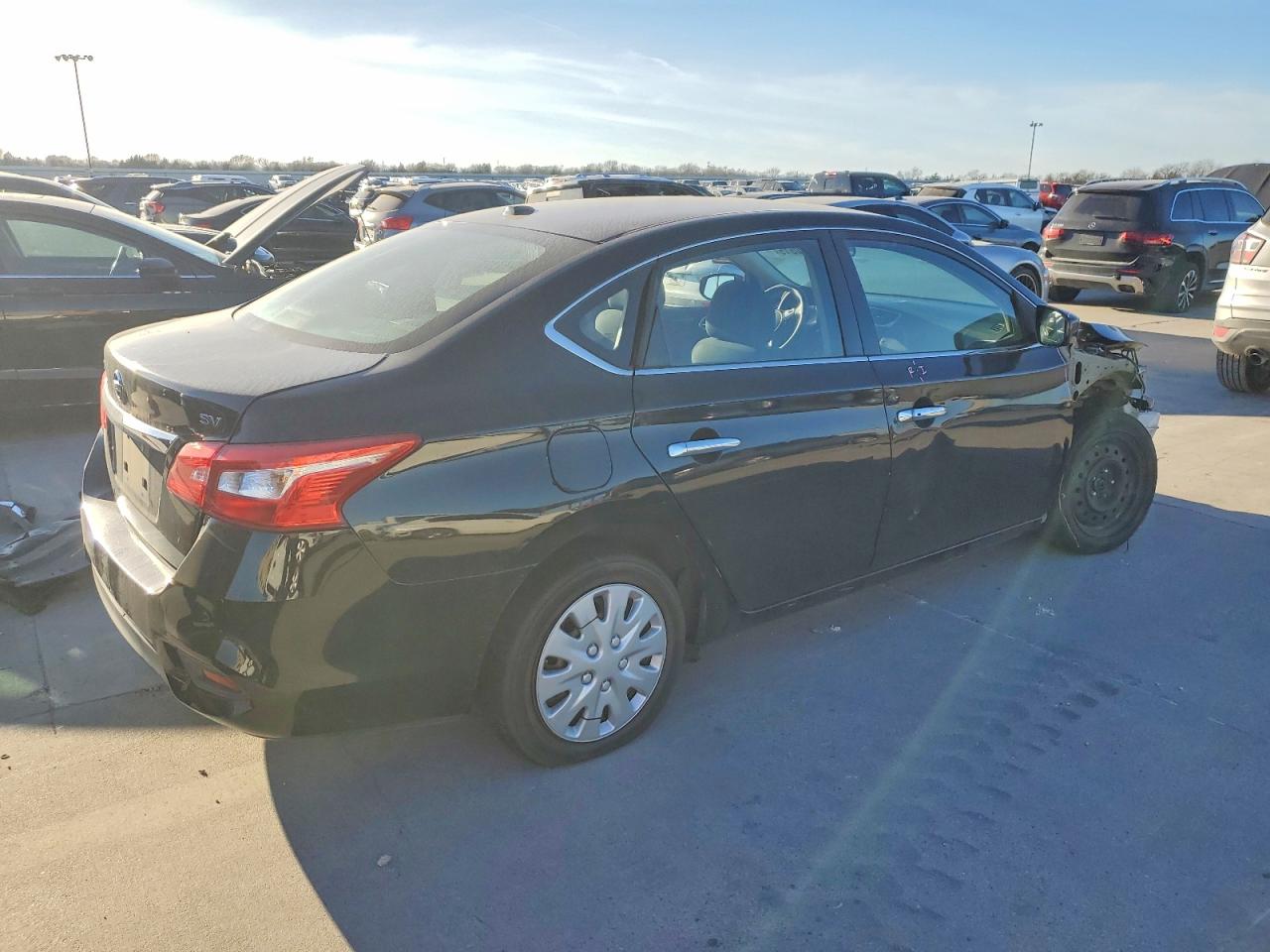 2016 NISSAN SENTRA S photo 3