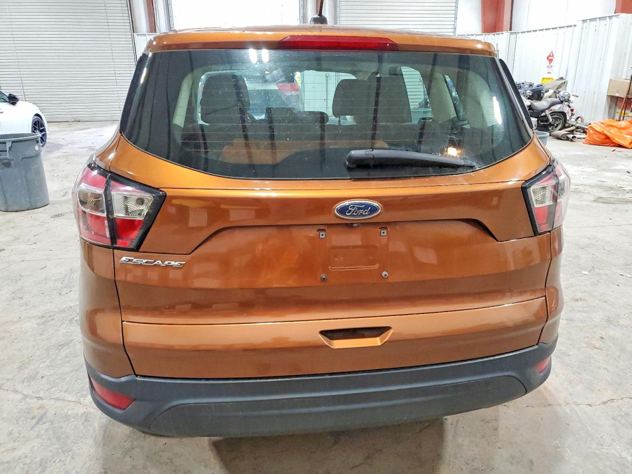 2017 FORD ESCAPE S photo 16