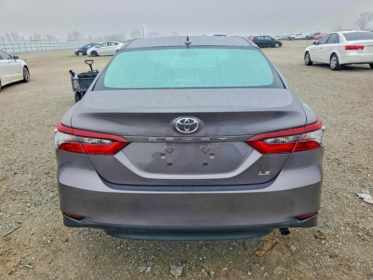 2024 TOYOTA CAMRY LE photo 6