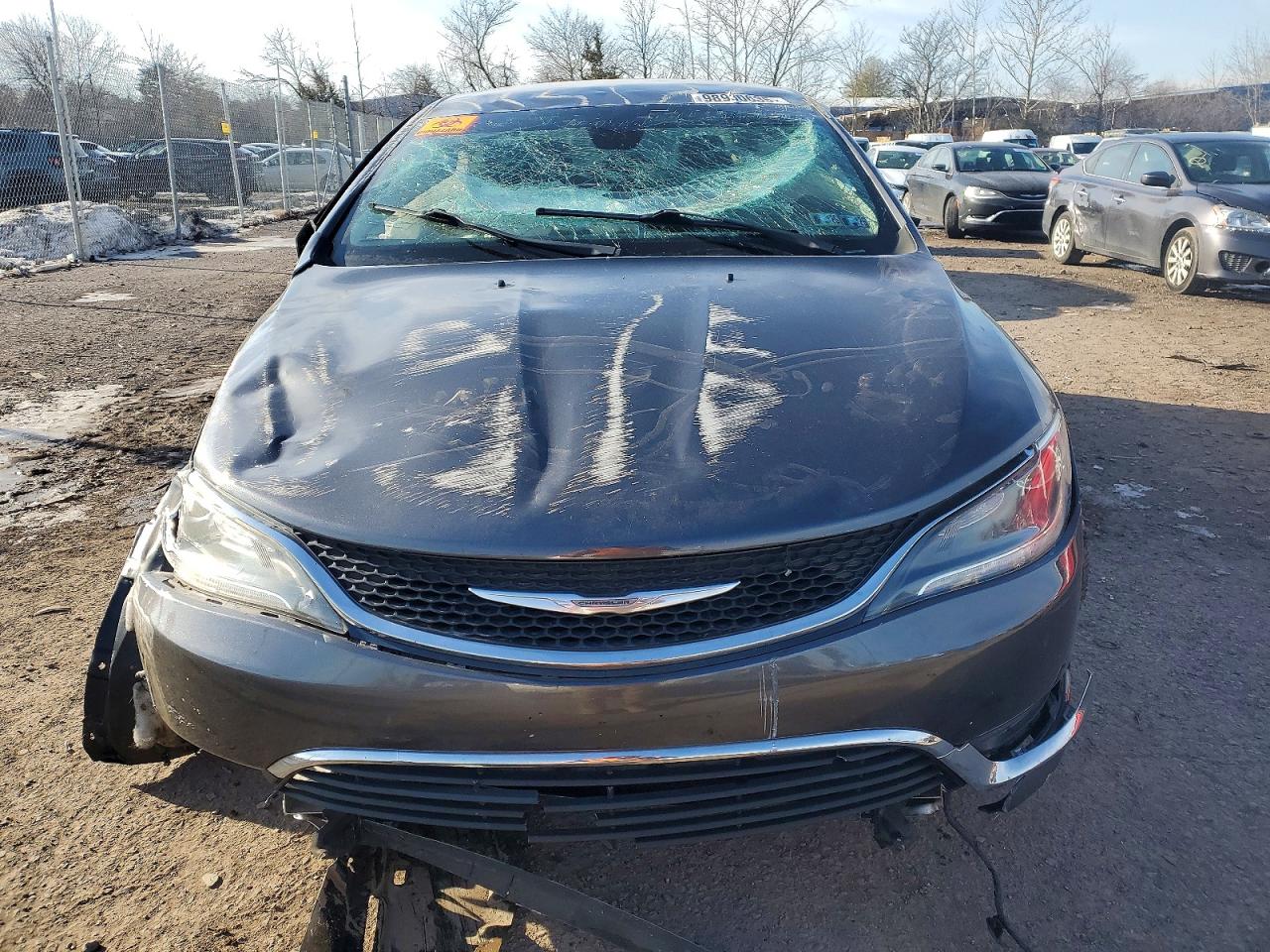 2015 CHRYSLER 200 LIMITED photo 5