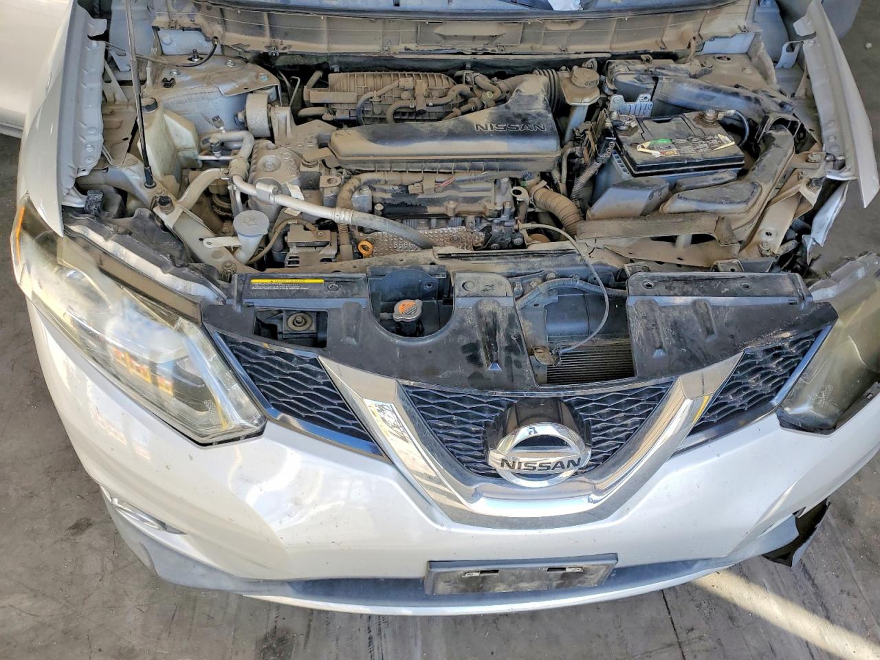 2016 NISSAN ROGUE S photo 12