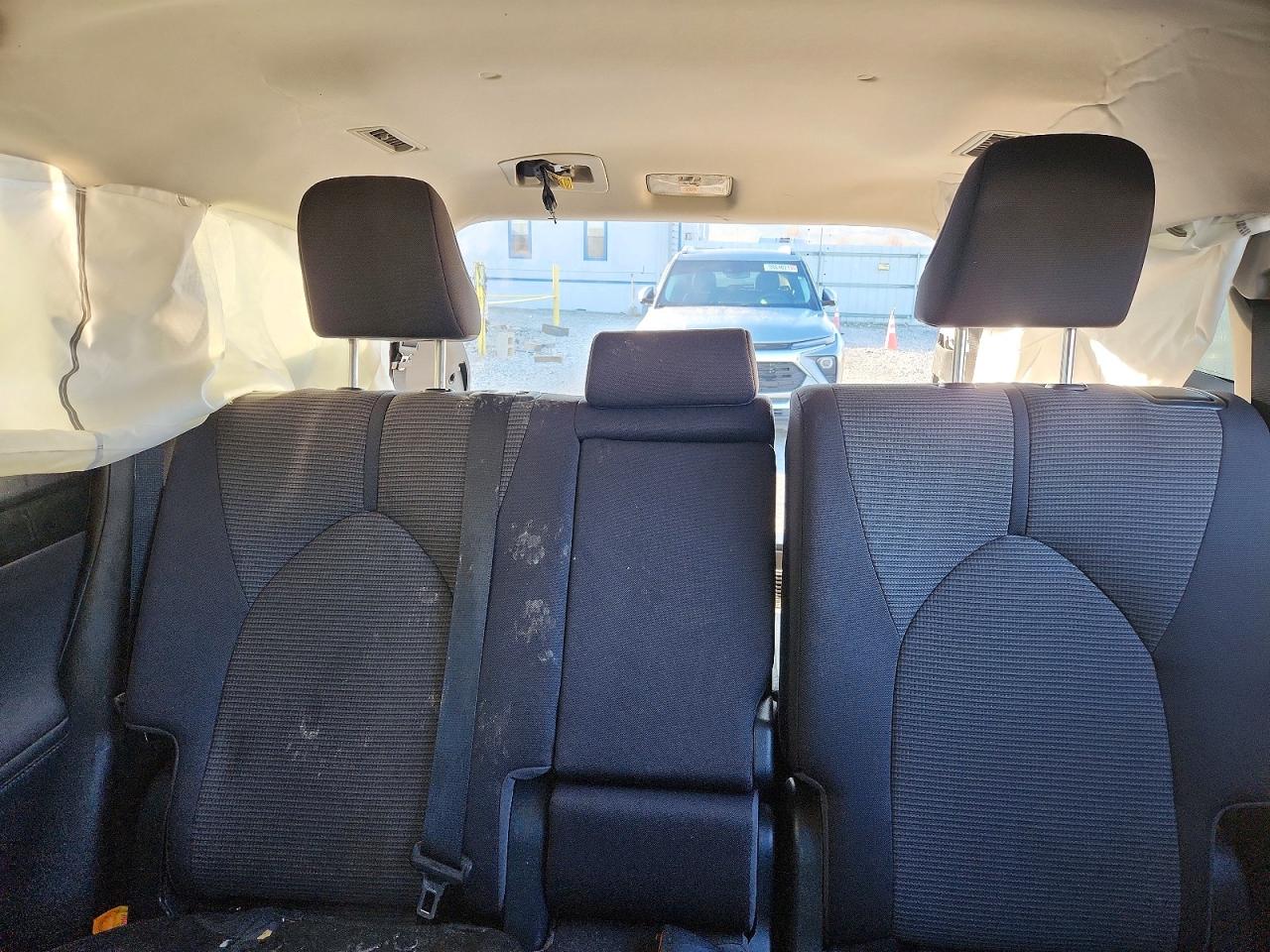 2021 TOYOTA HIGHLANDER HYBRID LE photo 28