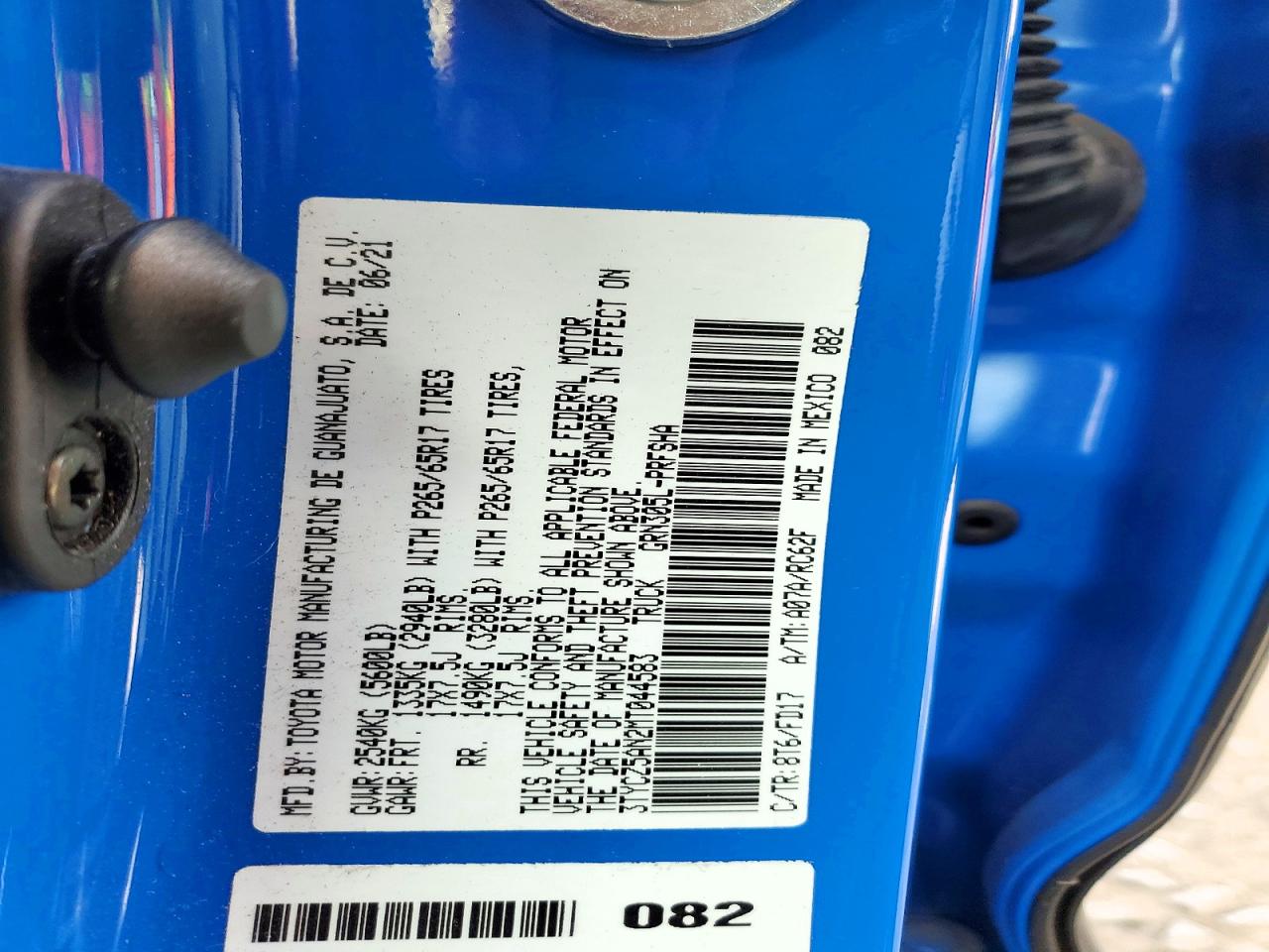 2021 TOYOTA TACOMA photo 23