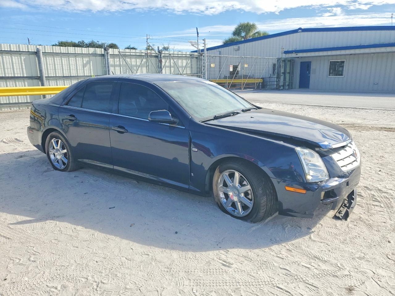 2007 CADILLAC STS photo 4