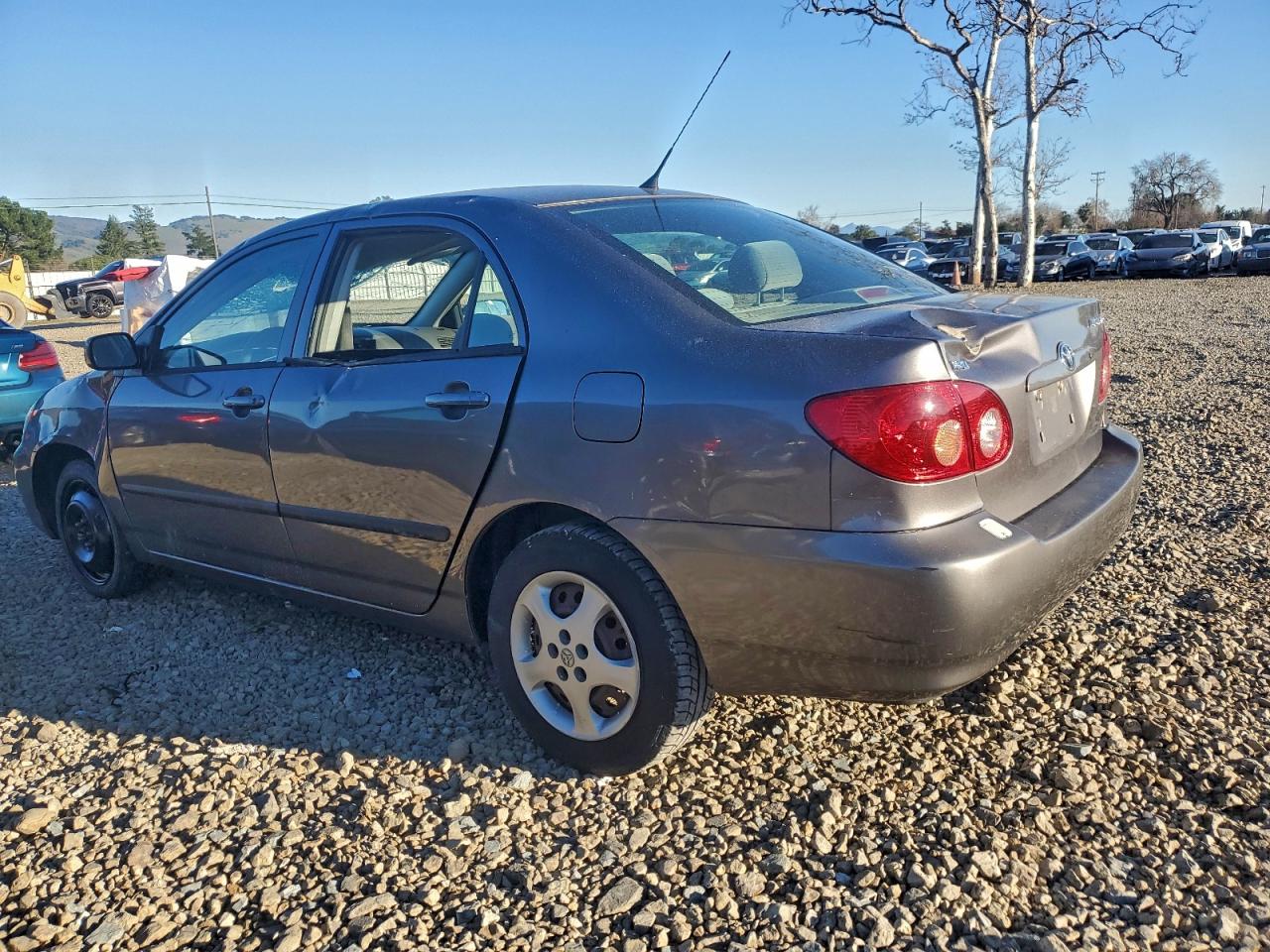 2006 TOYOTA COROLLA CE photo 2