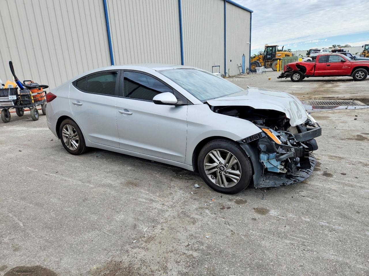 2019 HYUNDAI ELANTRA SEL photo 4