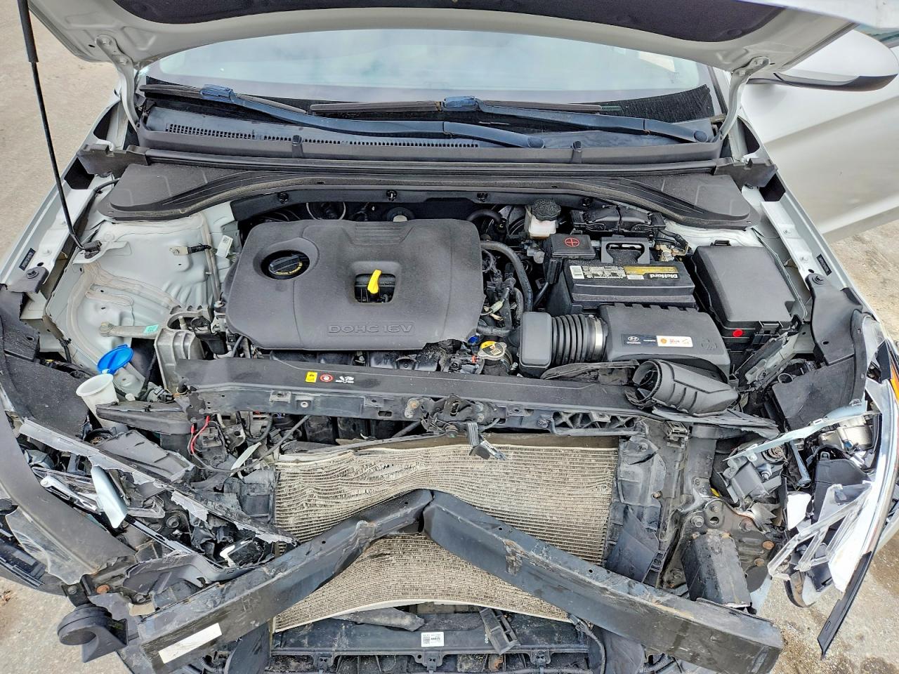 2019 HYUNDAI ELANTRA SEL photo 11