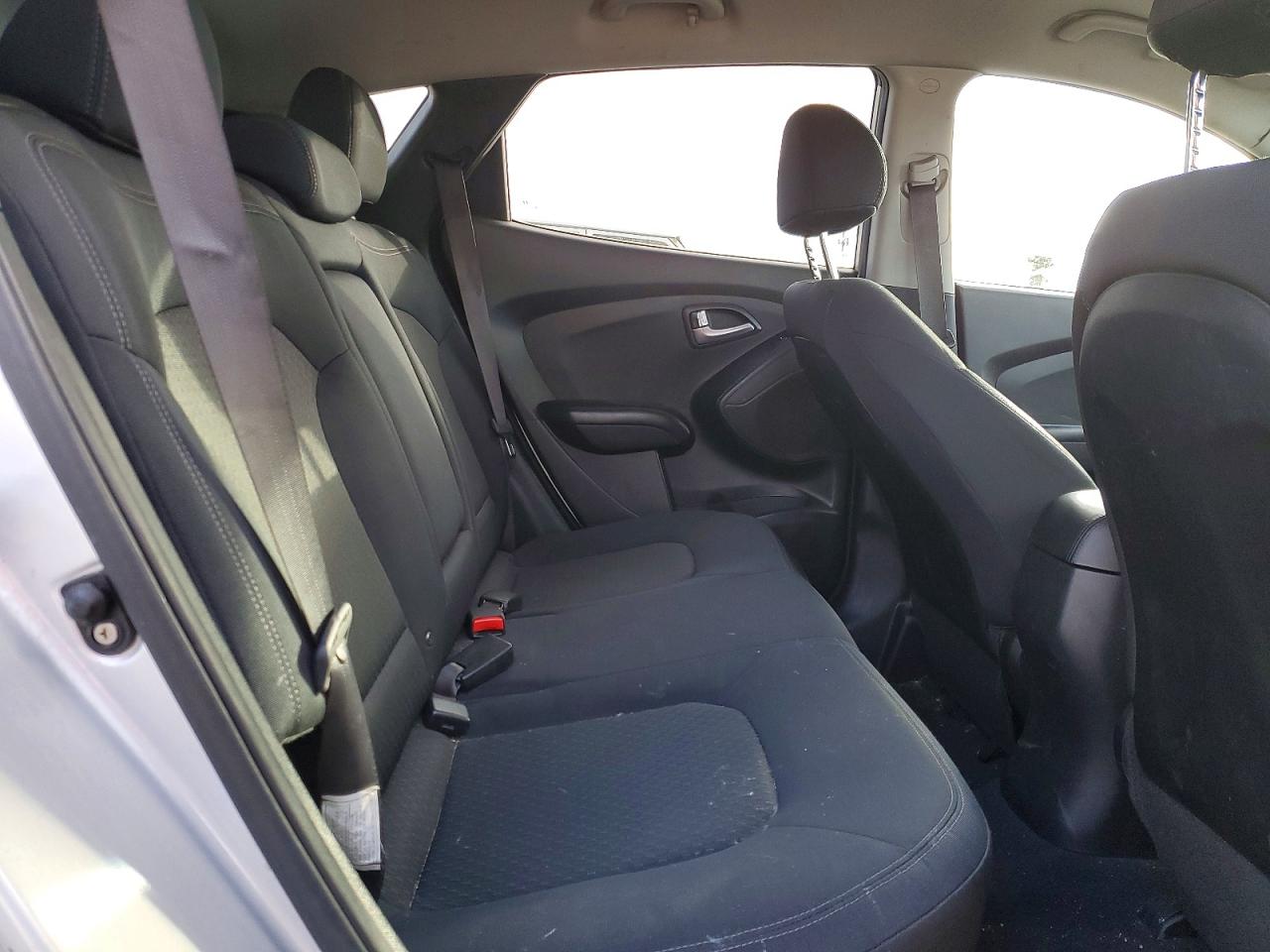 2013 HYUNDAI TUCSON GL photo 11