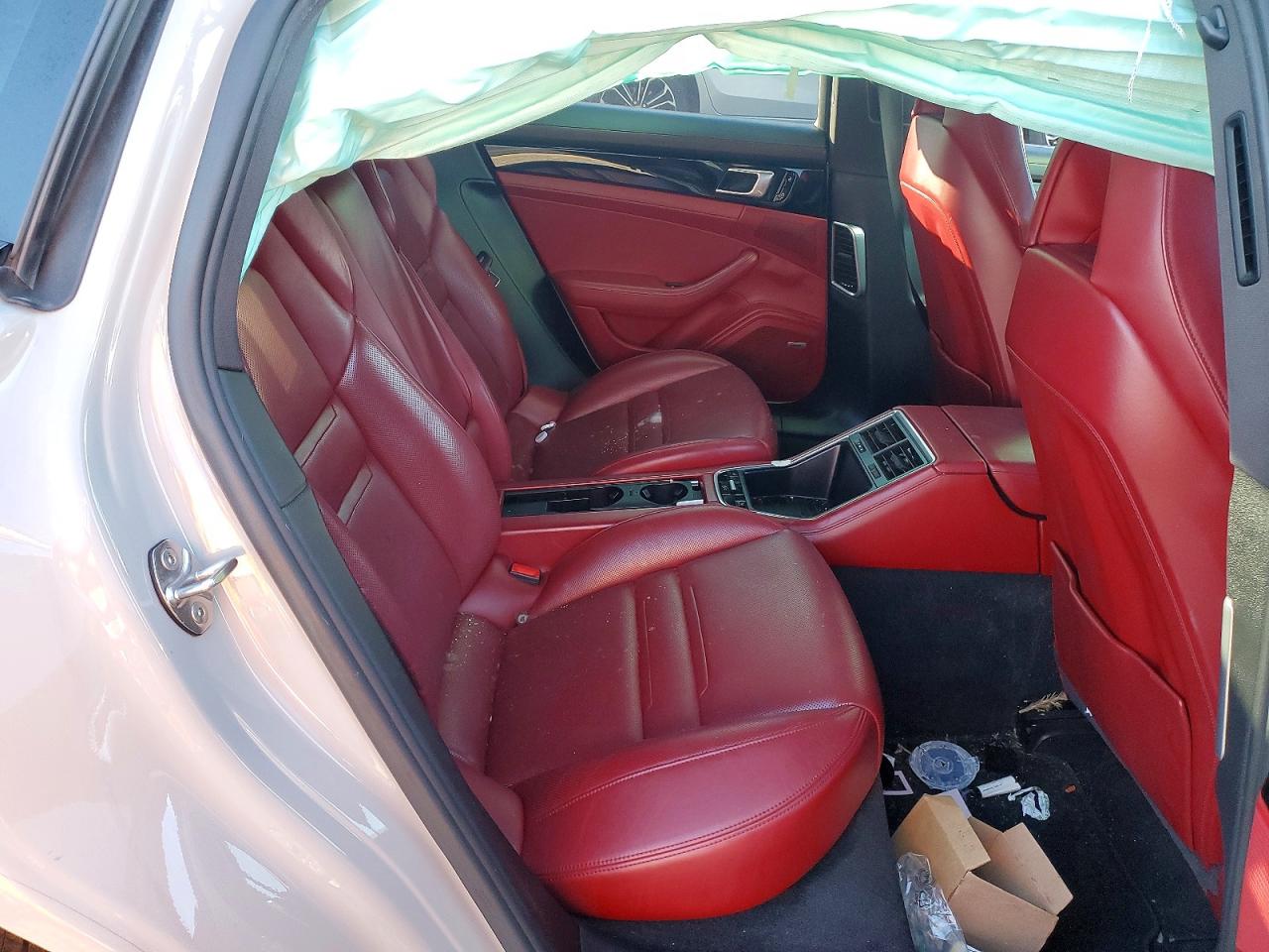 2019 PORSCHE PANAMERA BASE photo 10