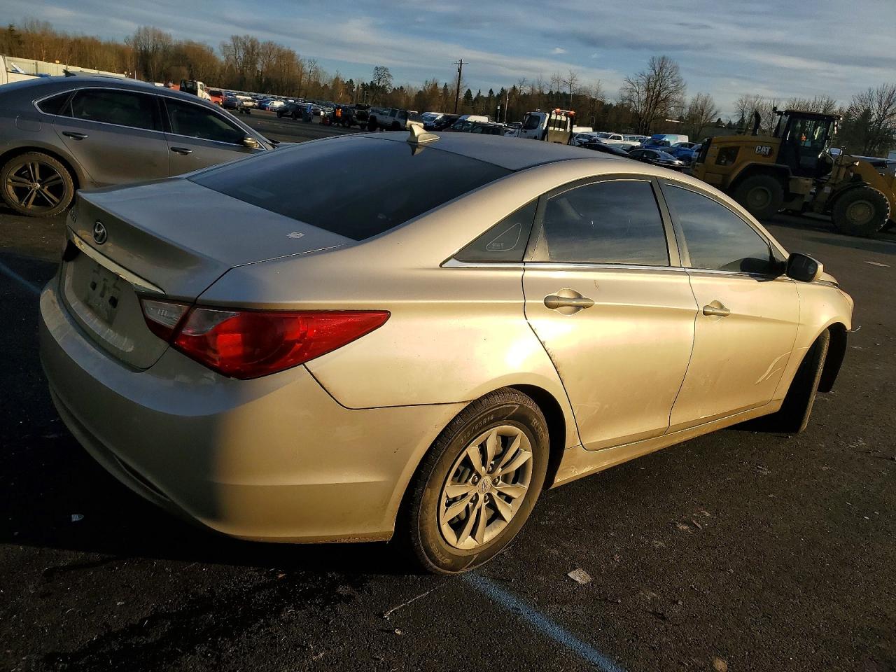 2011 HYUNDAI SONATA GLS photo 3