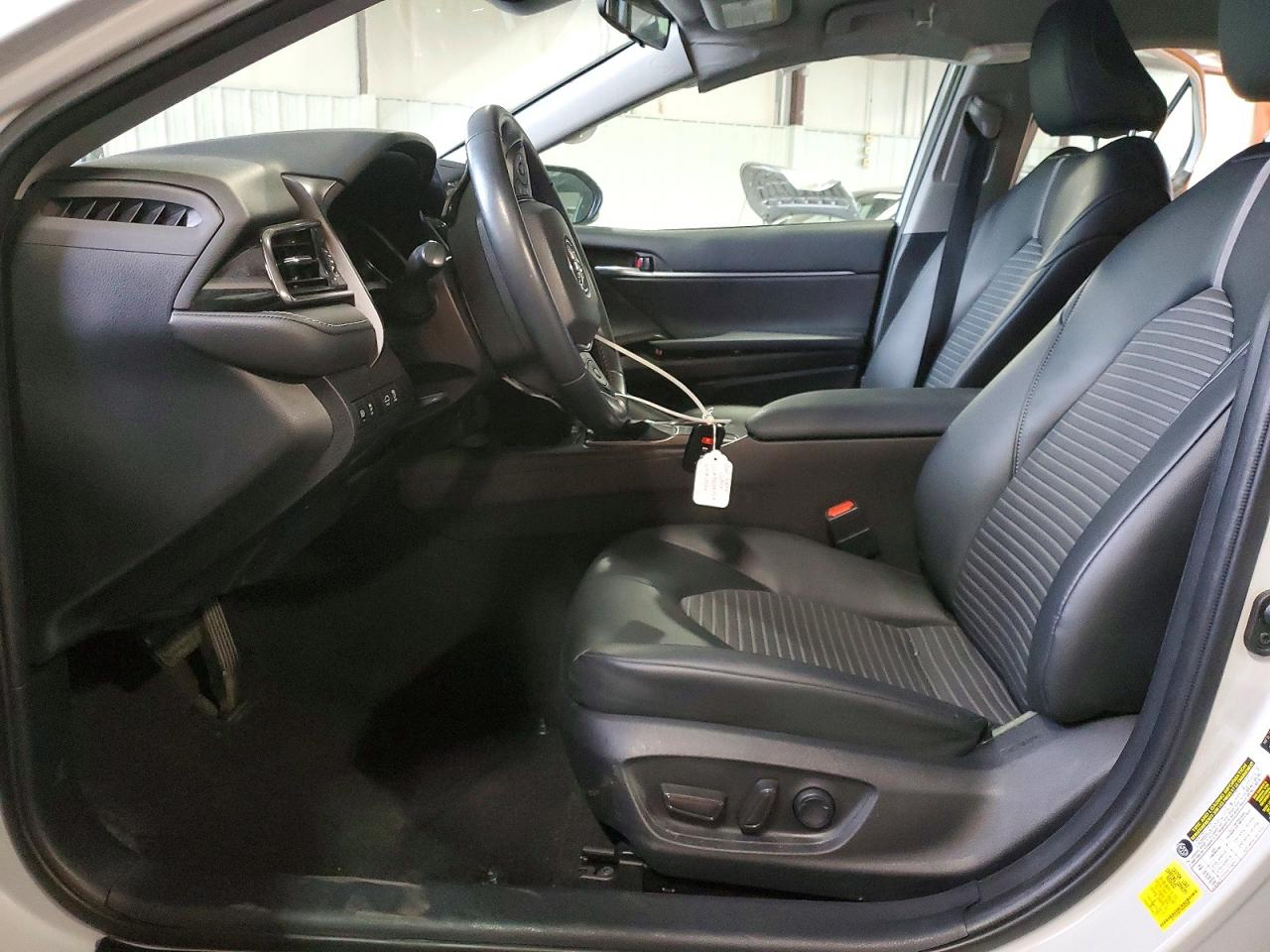 2022 TOYOTA CAMRY NIGHT SHADE photo 7