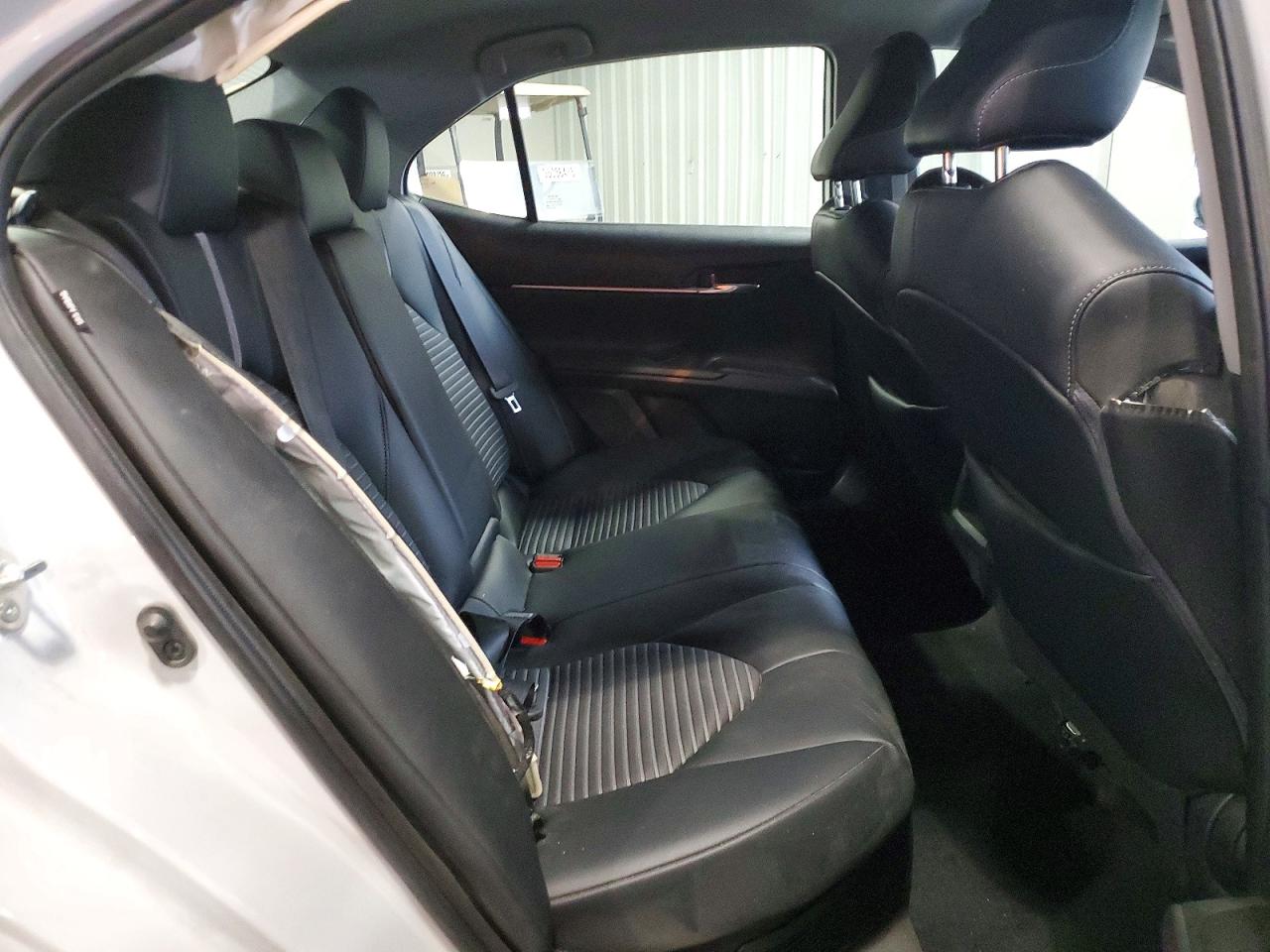 2022 TOYOTA CAMRY NIGHT SHADE photo 10