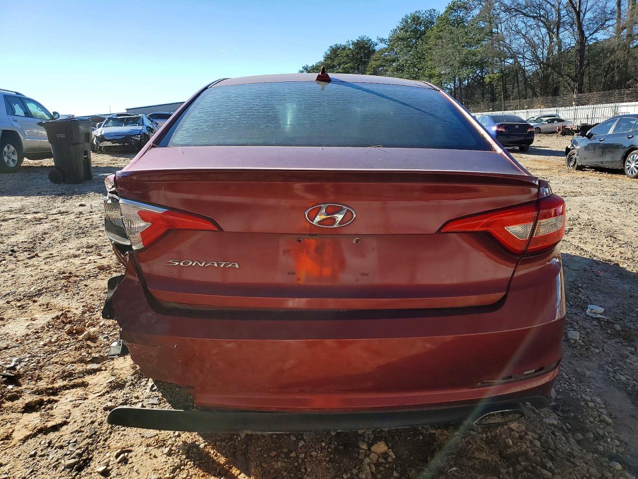 2015 HYUNDAI SONATA SE photo 6