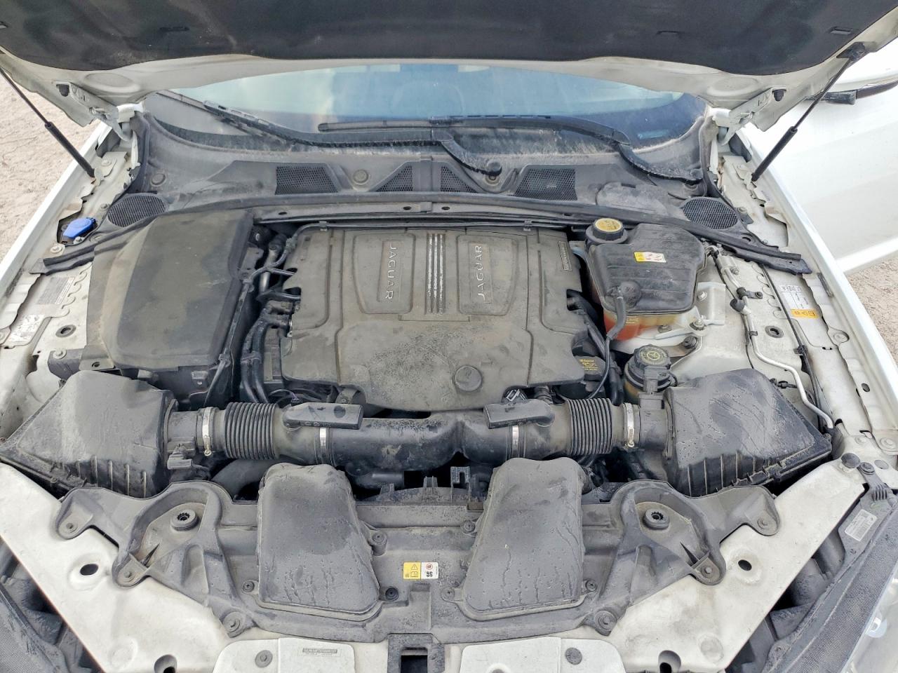 2015 JAGUAR XF 3.0 SPORT photo 21