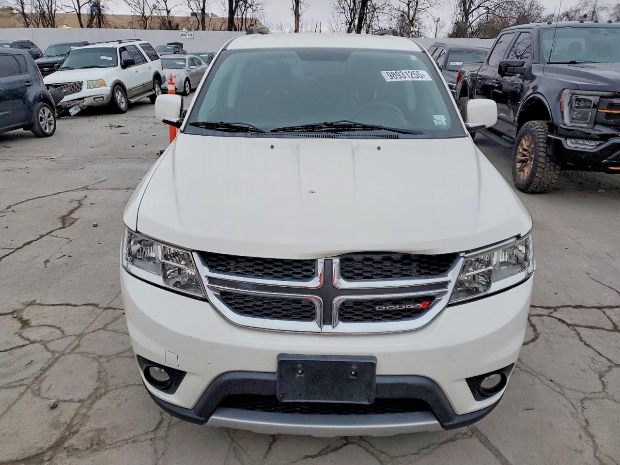 2012 DODGE JOURNEY SXT photo 5