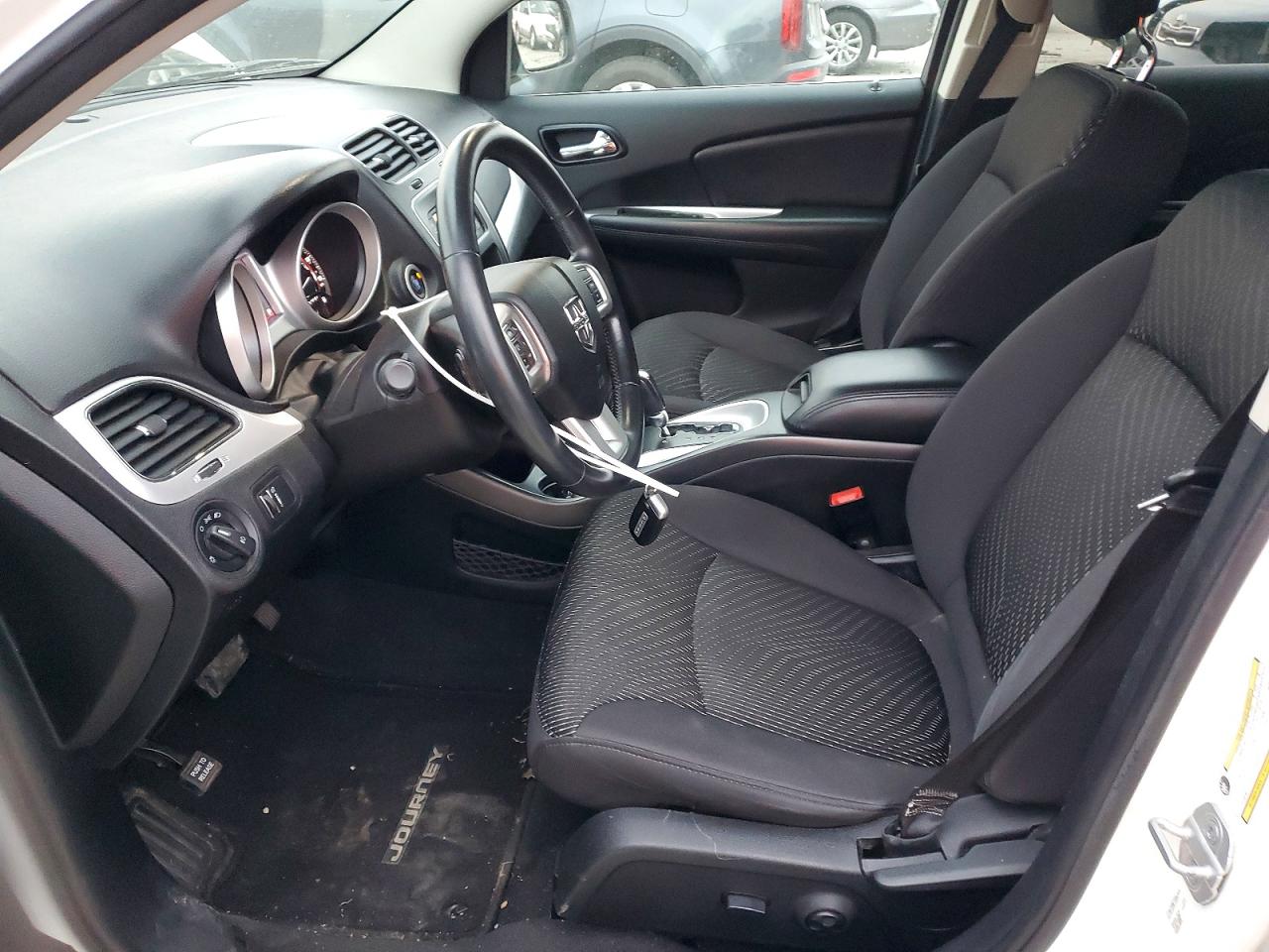 2012 DODGE JOURNEY SXT photo 7