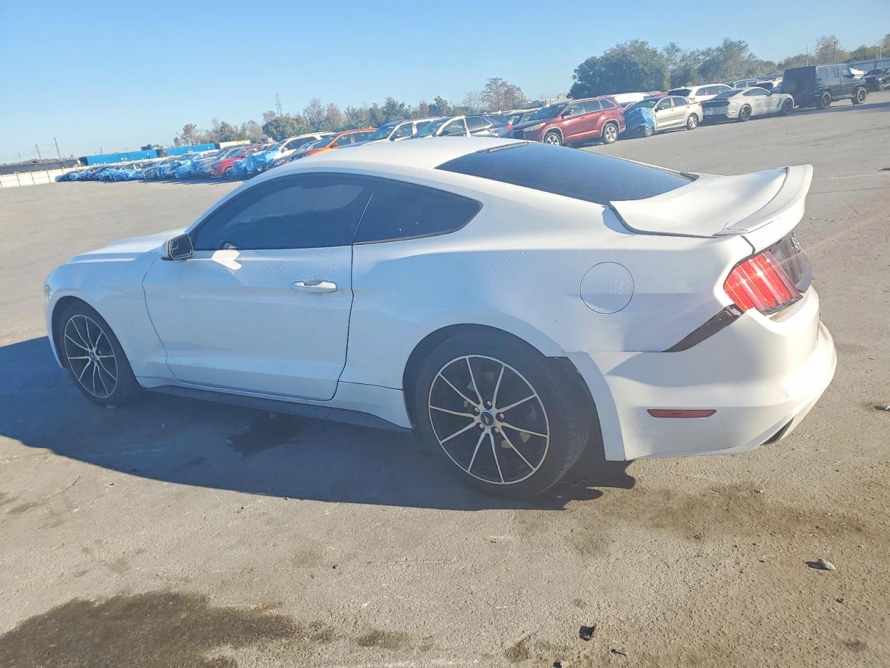 2016 FORD MUSTANG photo 2