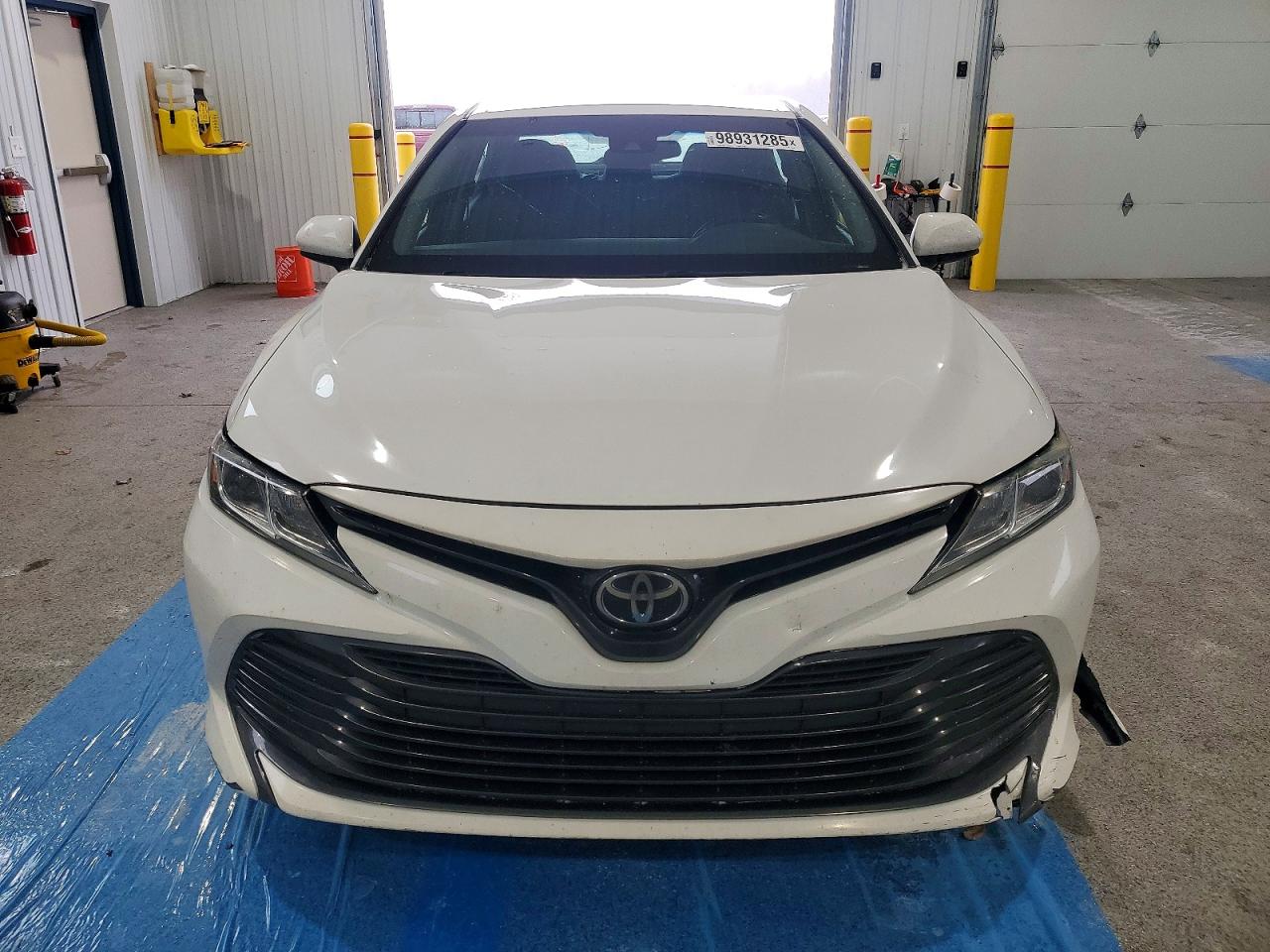 2018 TOYOTA CAMRY L photo 5