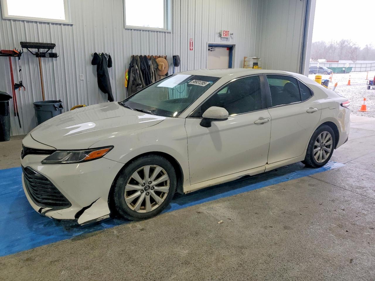 2018 TOYOTA CAMRY
