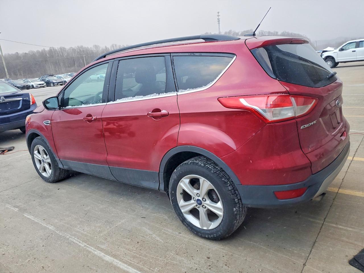 2016 FORD ESCAPE SE photo 3