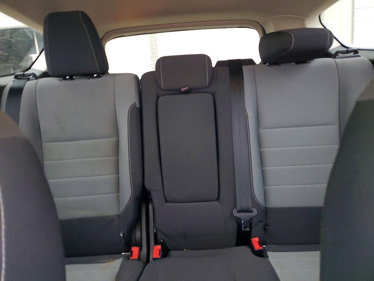 2016 FORD ESCAPE SE photo 19