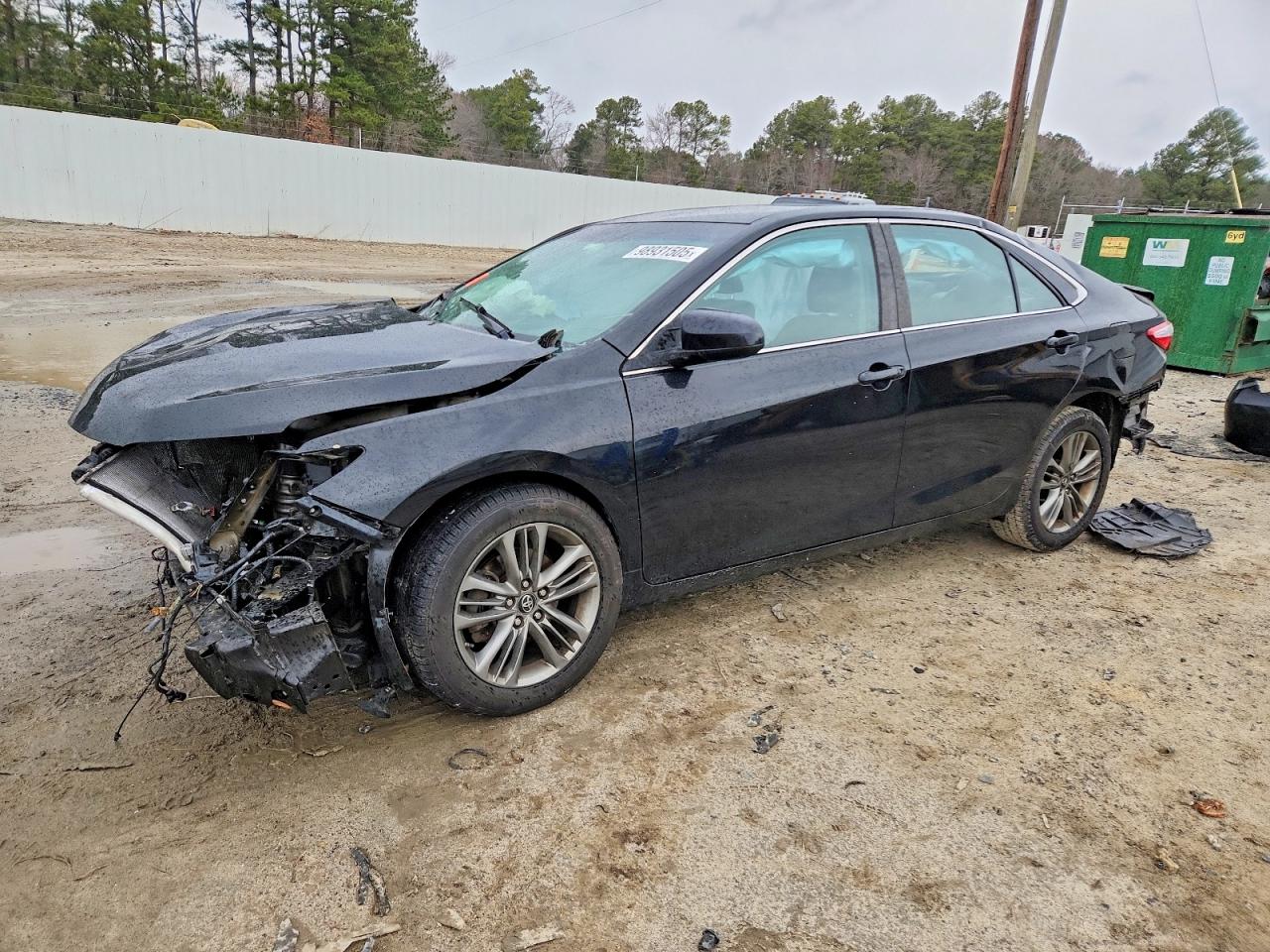 2017 TOYOTA CAMRY