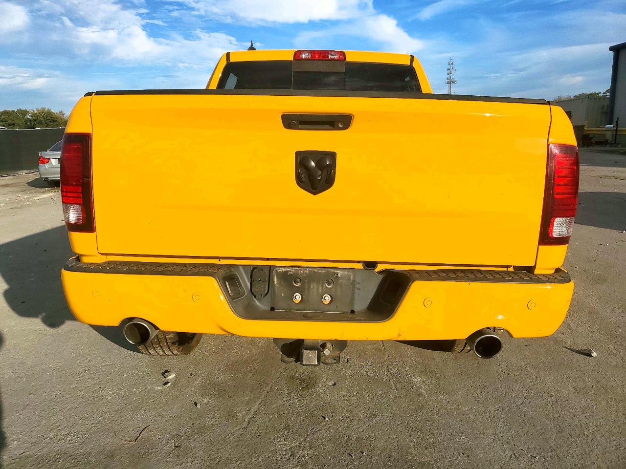 2016 RAM 1500 SPORT photo 6