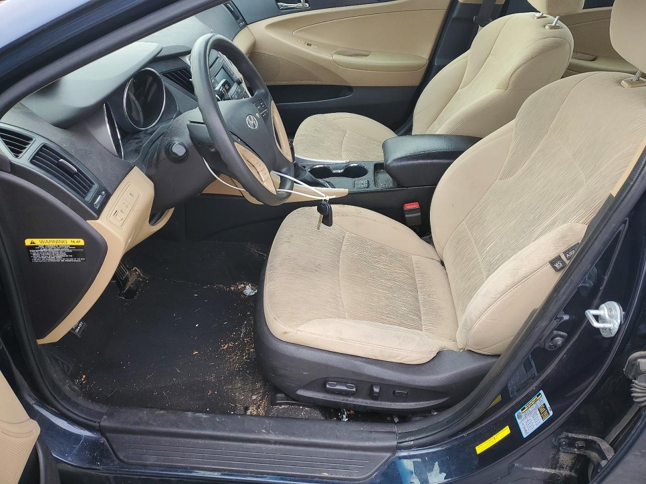 2014 HYUNDAI SONATA GLS photo 7