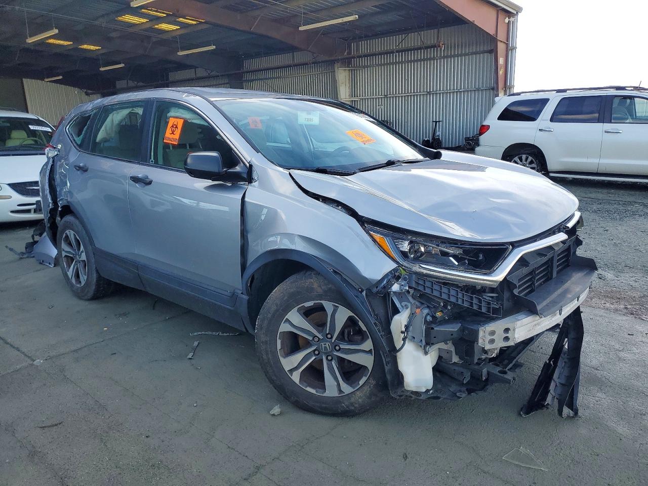 2017 HONDA CR-V LX photo 4