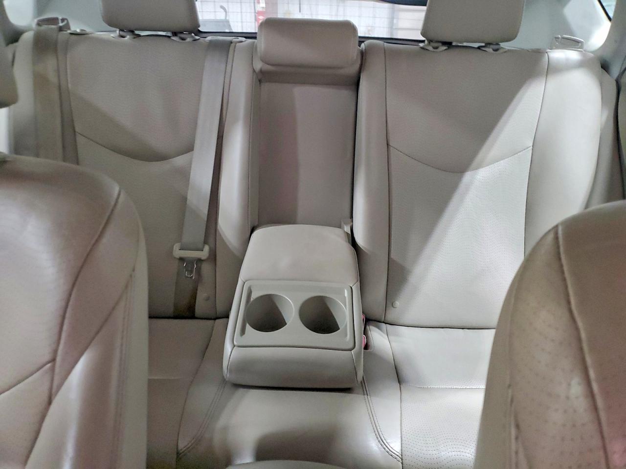 2010 TOYOTA PRIUS photo 10
