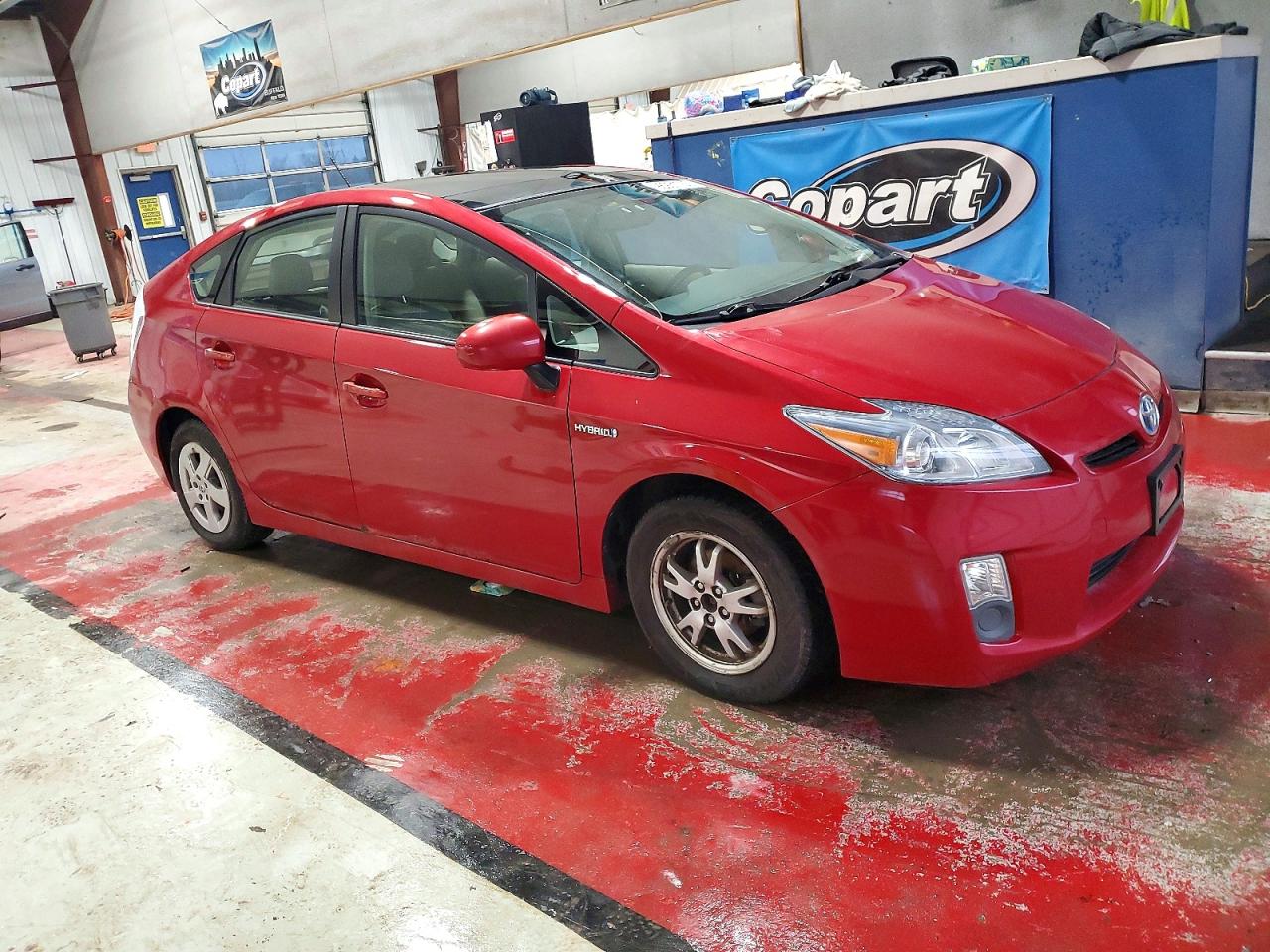 2010 TOYOTA PRIUS photo 4