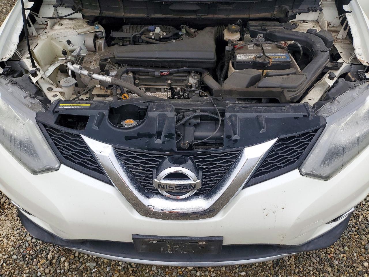 2016 NISSAN ROGUE S photo 11
