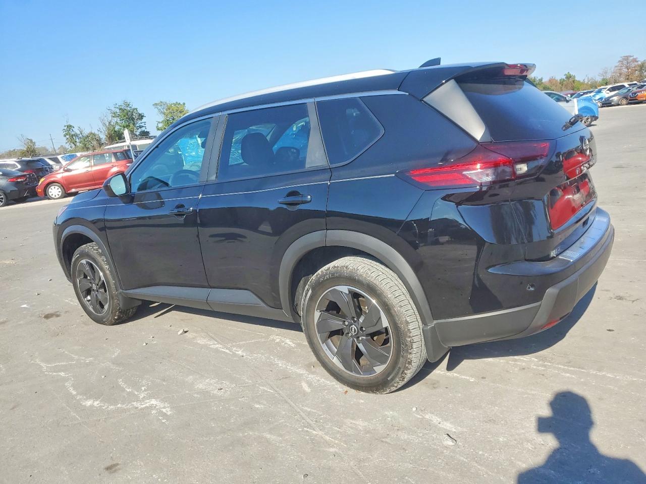2024 NISSAN ROGUE SV photo 2