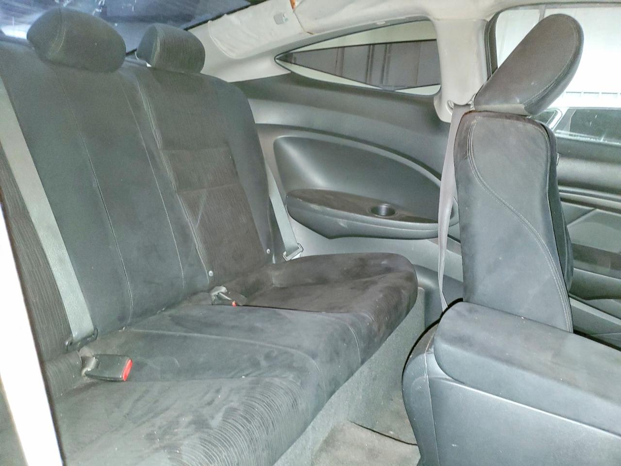 2011 HONDA ACCORD LX-S photo 10