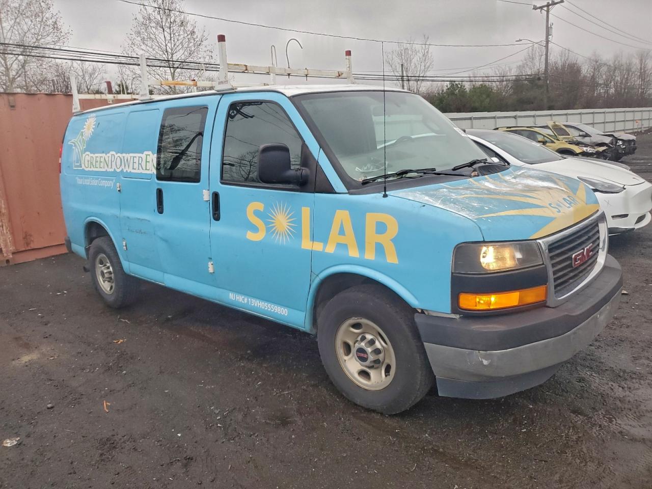 2018 GMC SAVANA G2500 photo 4