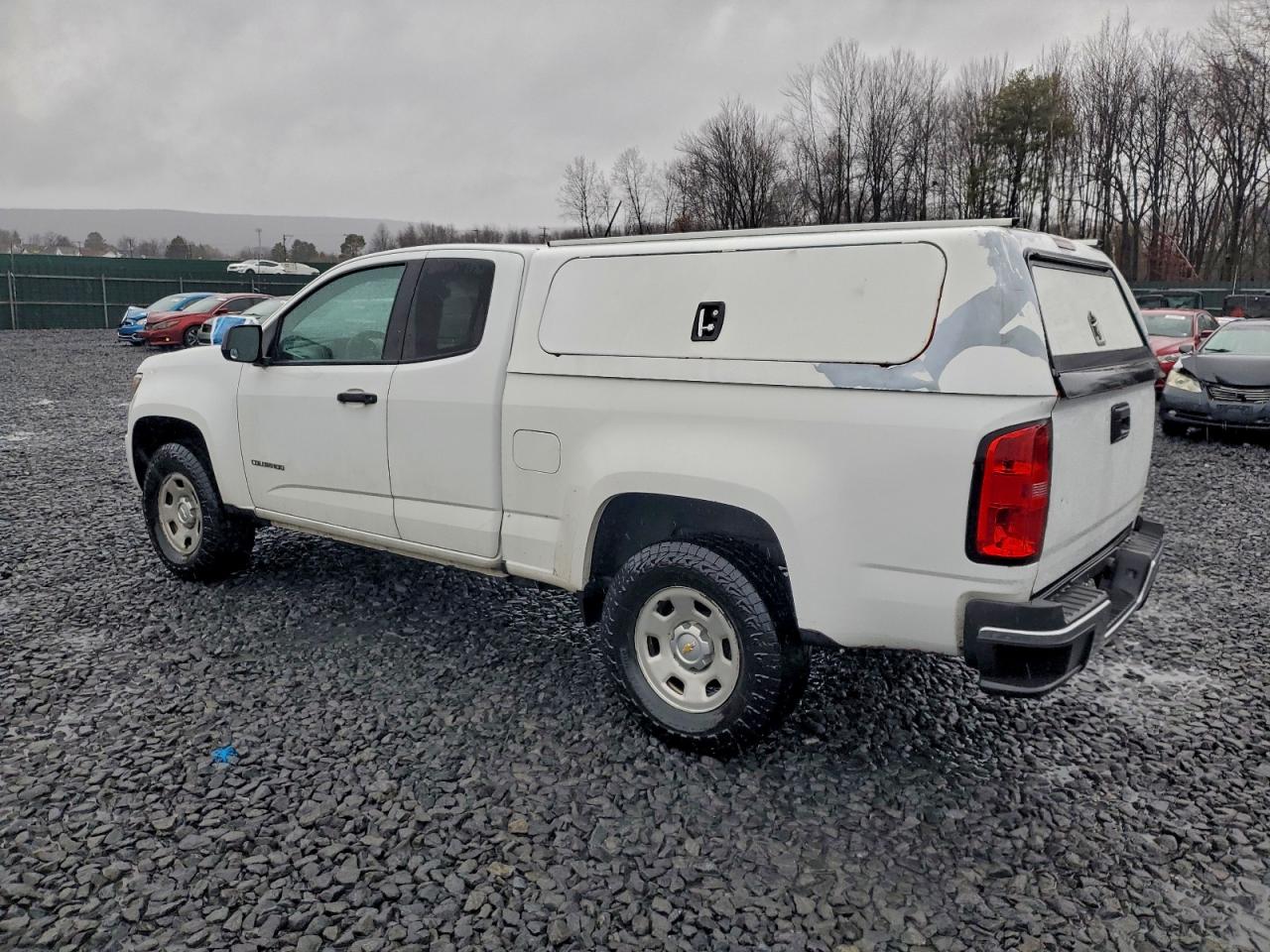 2018 CHEVROLET COLORADO photo 2