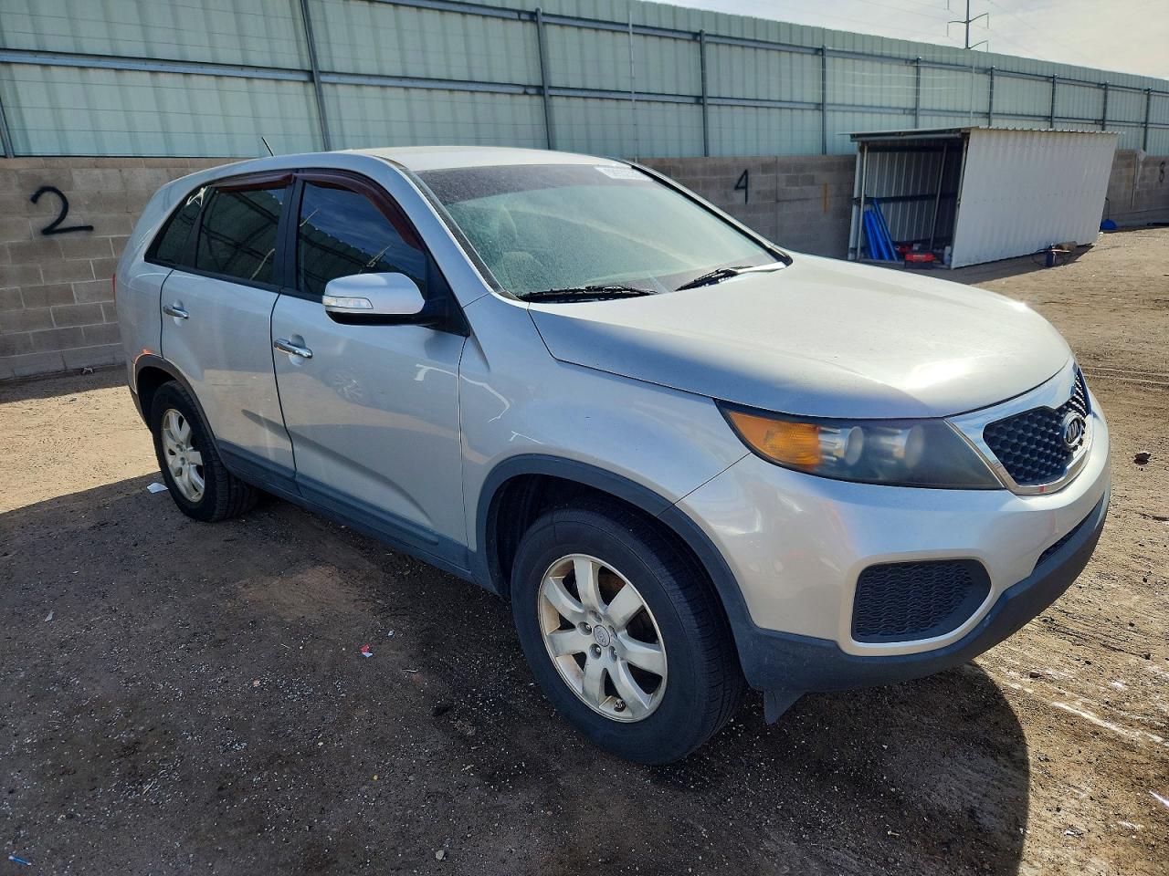 2011 KIA SORENTO BASE photo 4