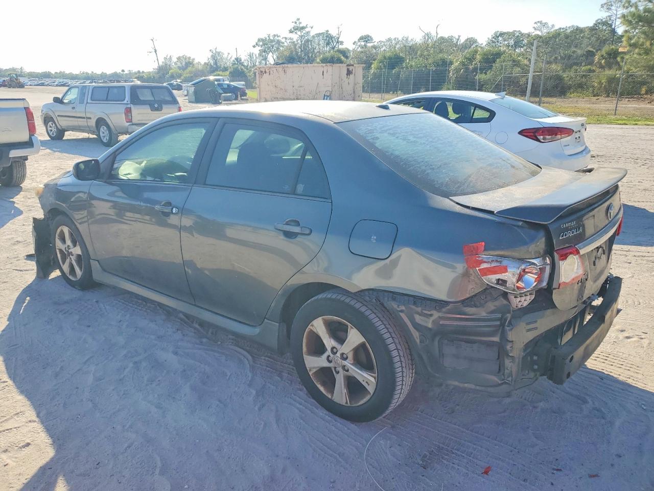 2012 TOYOTA COROLLA BASE photo 2