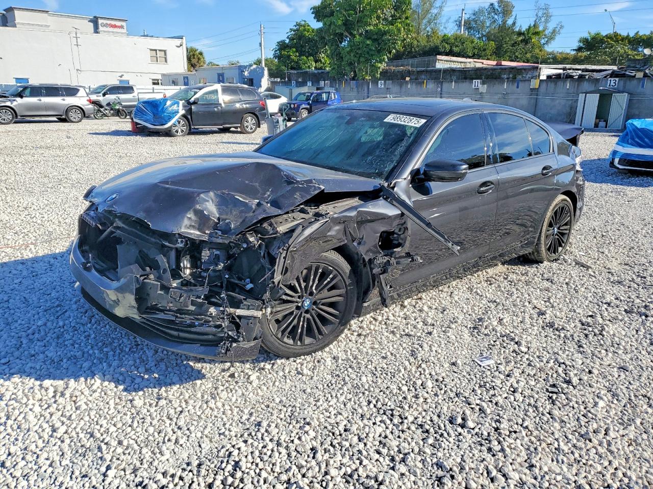 2018 BMW 530E