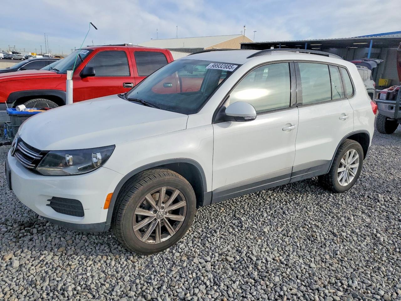 2017 VOLKSWAGEN TIGUAN