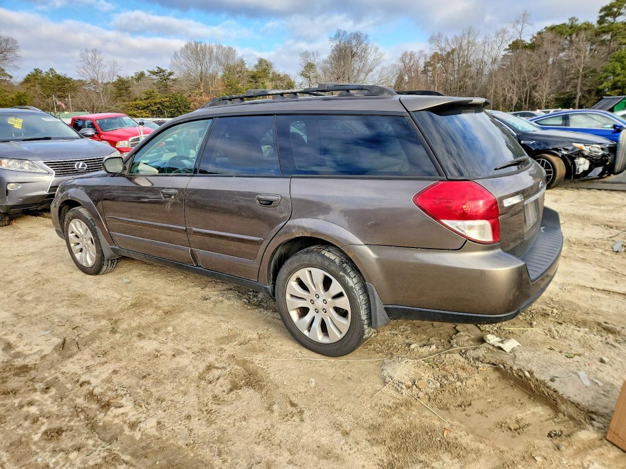 2009 SUBARU OUTBACK photo 2