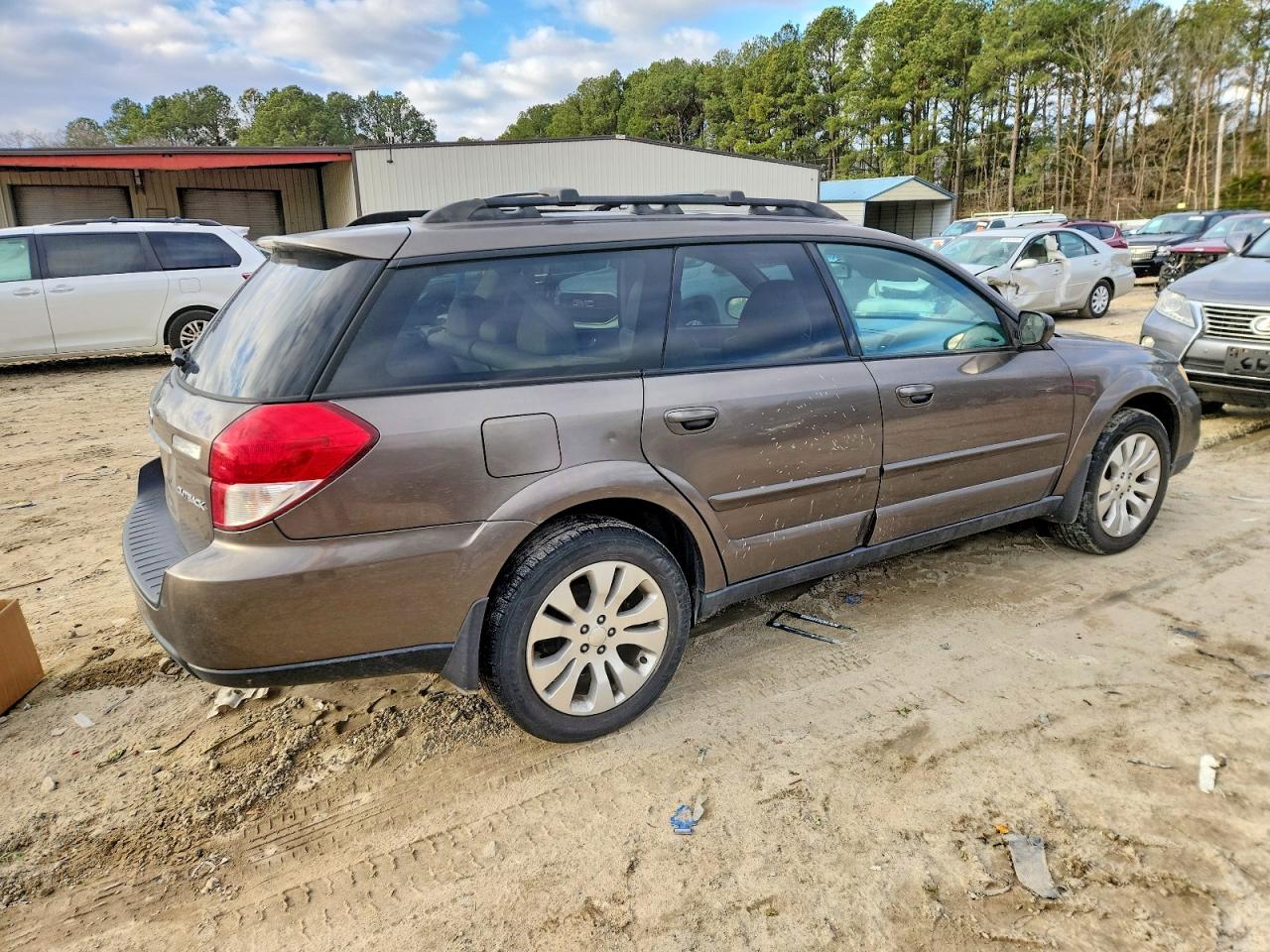 2009 SUBARU OUTBACK photo 3