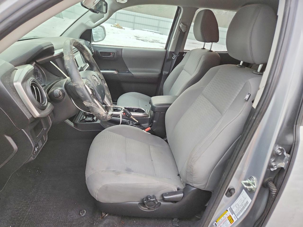 2017 TOYOTA TACOMA DOUBLE CAB photo 13