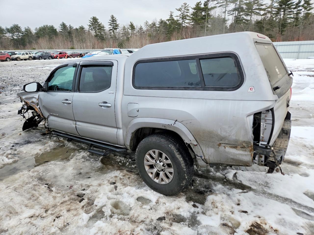 2017 TOYOTA TACOMA DOUBLE CAB photo 3