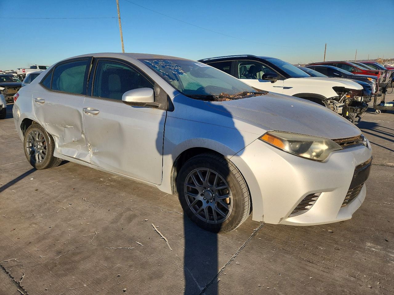 2015 TOYOTA COROLLA LE photo 4