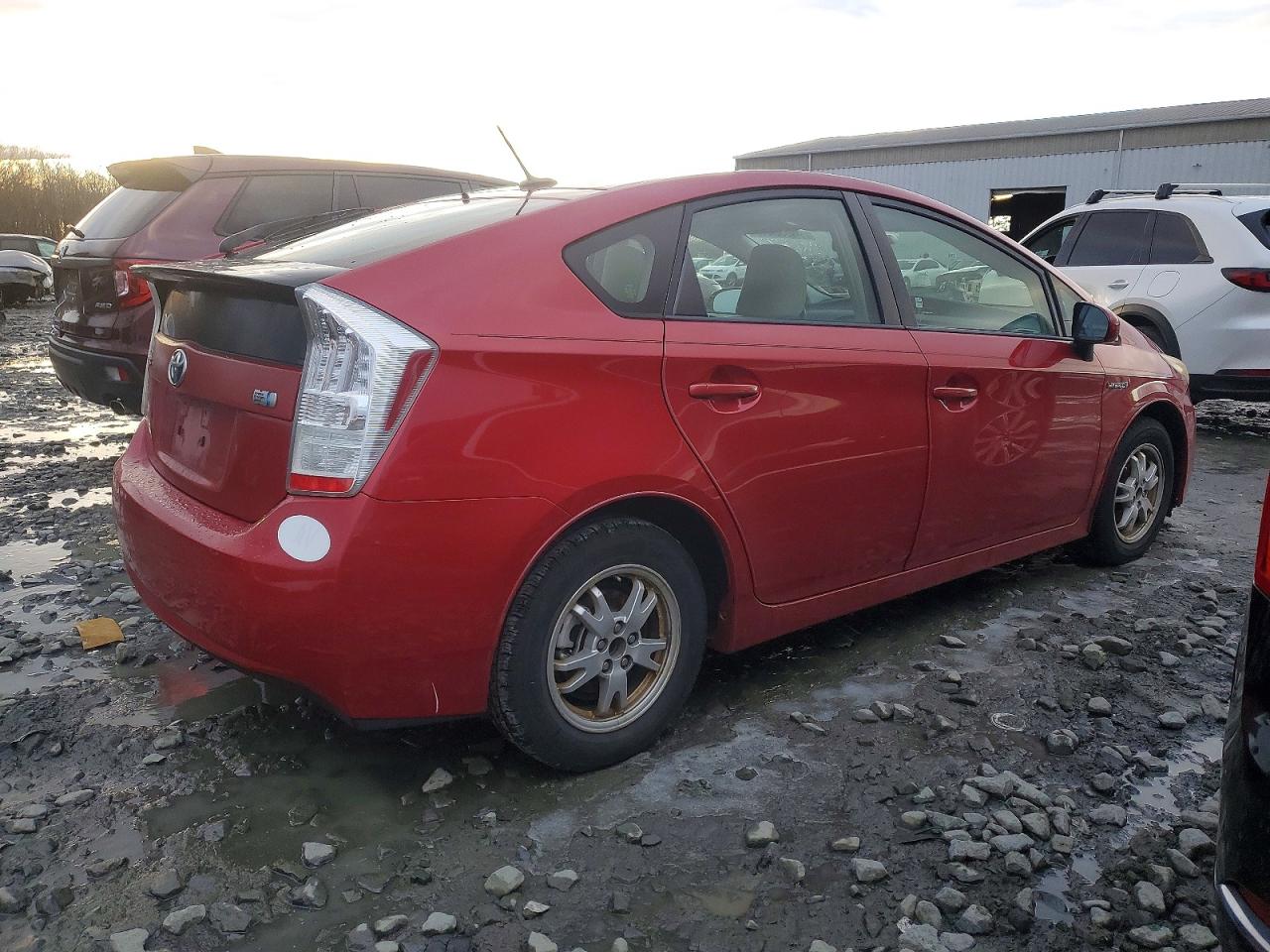 2010 TOYOTA PRIUS photo 3