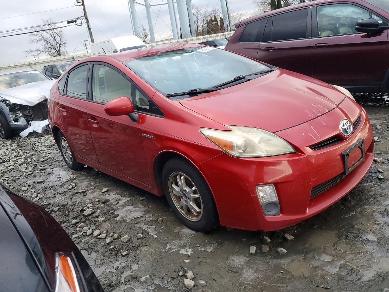 2010 TOYOTA PRIUS photo 4